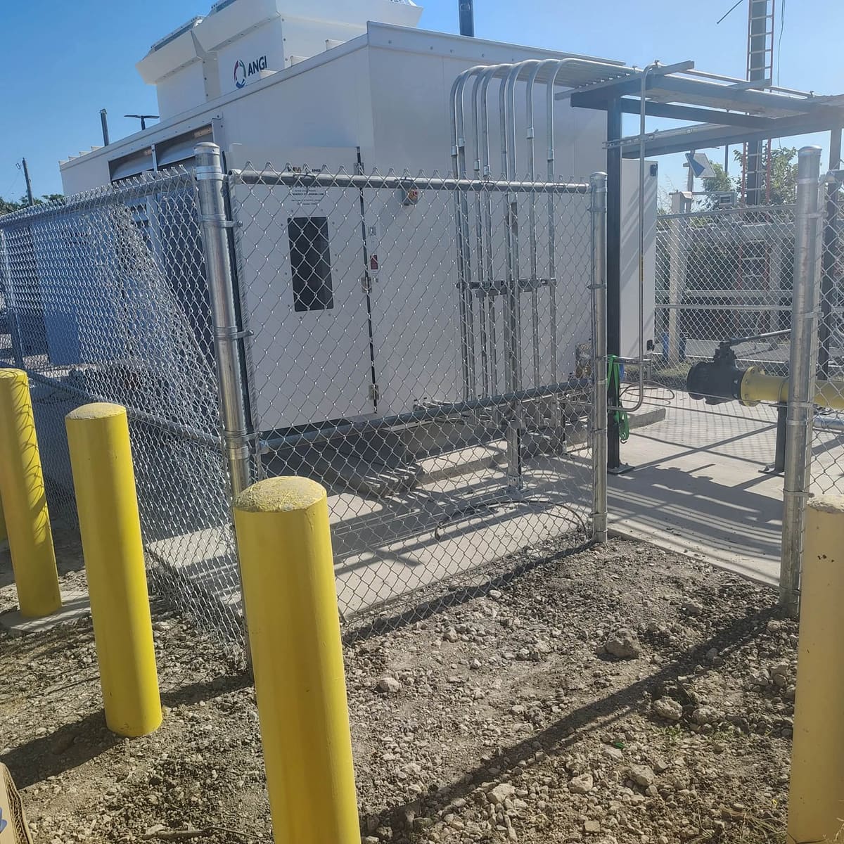 Commercial Chain Link Enclosure in Hutto